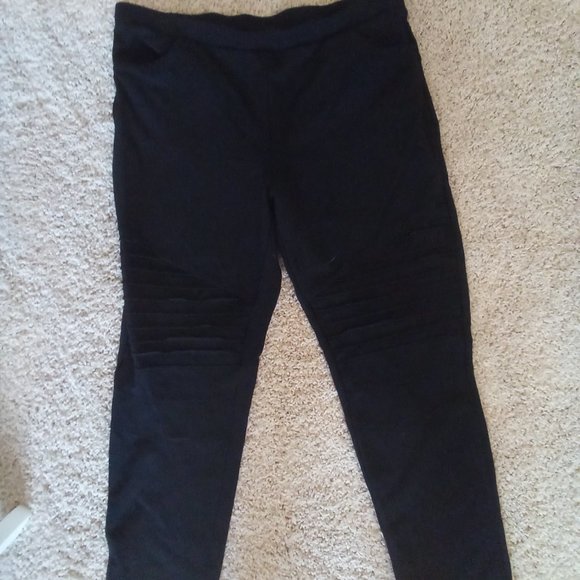 Pants - Picture 3 of 3